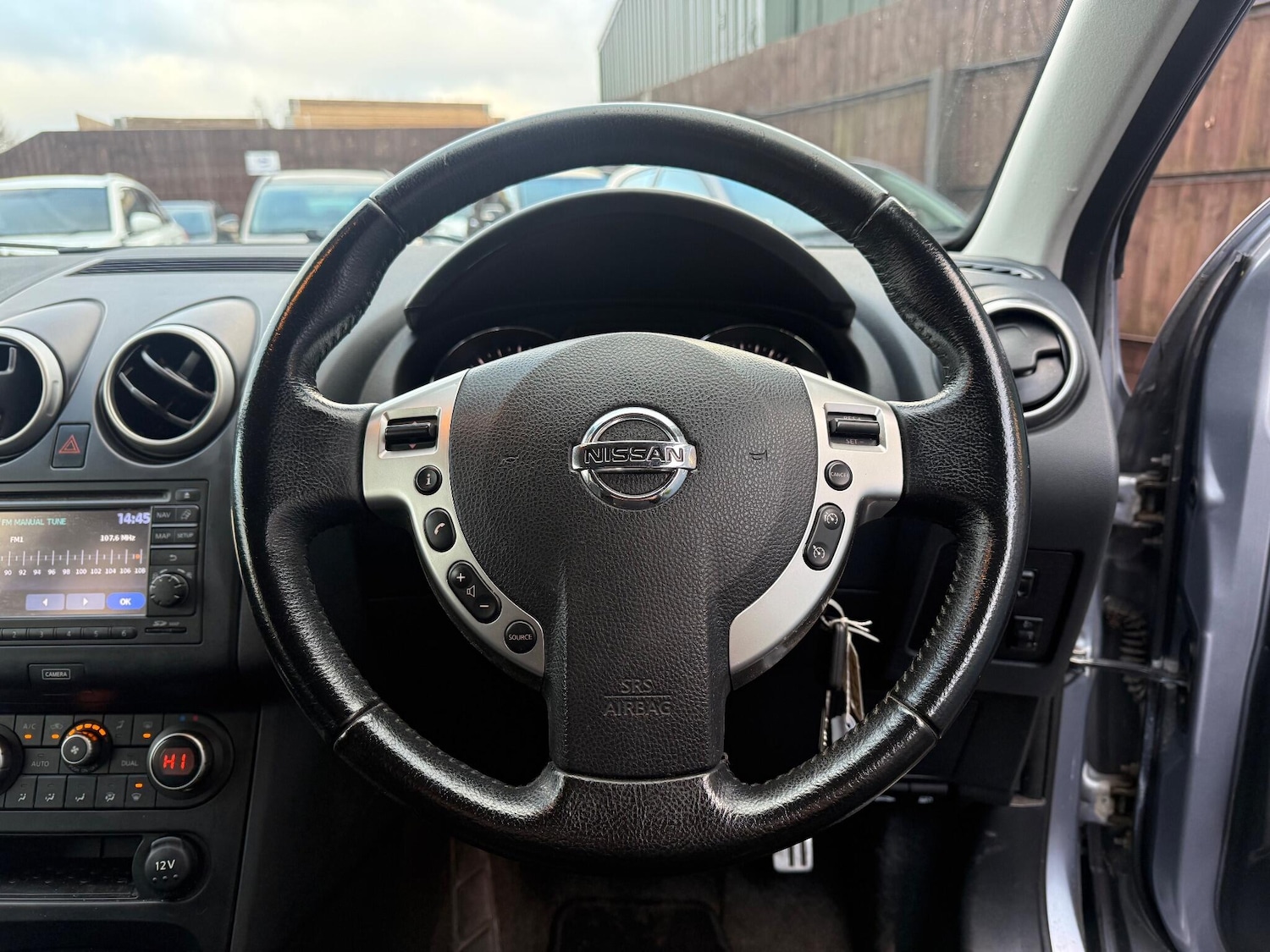 Used Nissan Qashqai 2013 for sale - 77166443: Photo 24