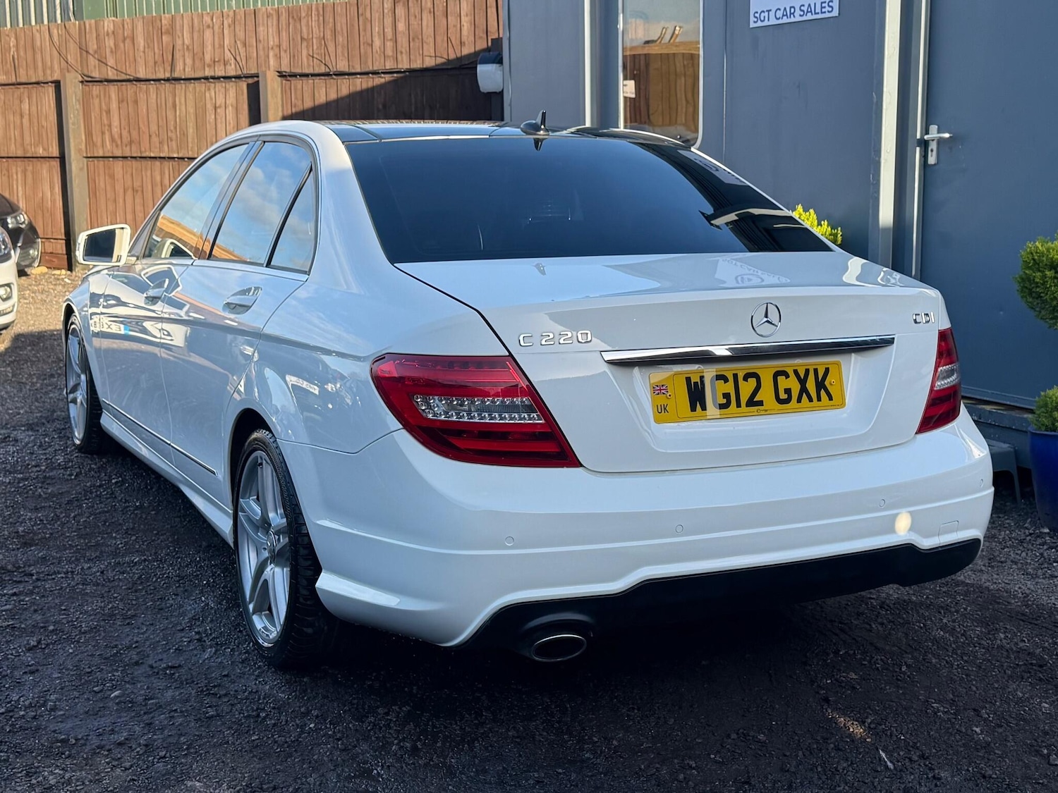 Used Mercedes-Benz C Class 2012 for sale - 77081289: Photo 14