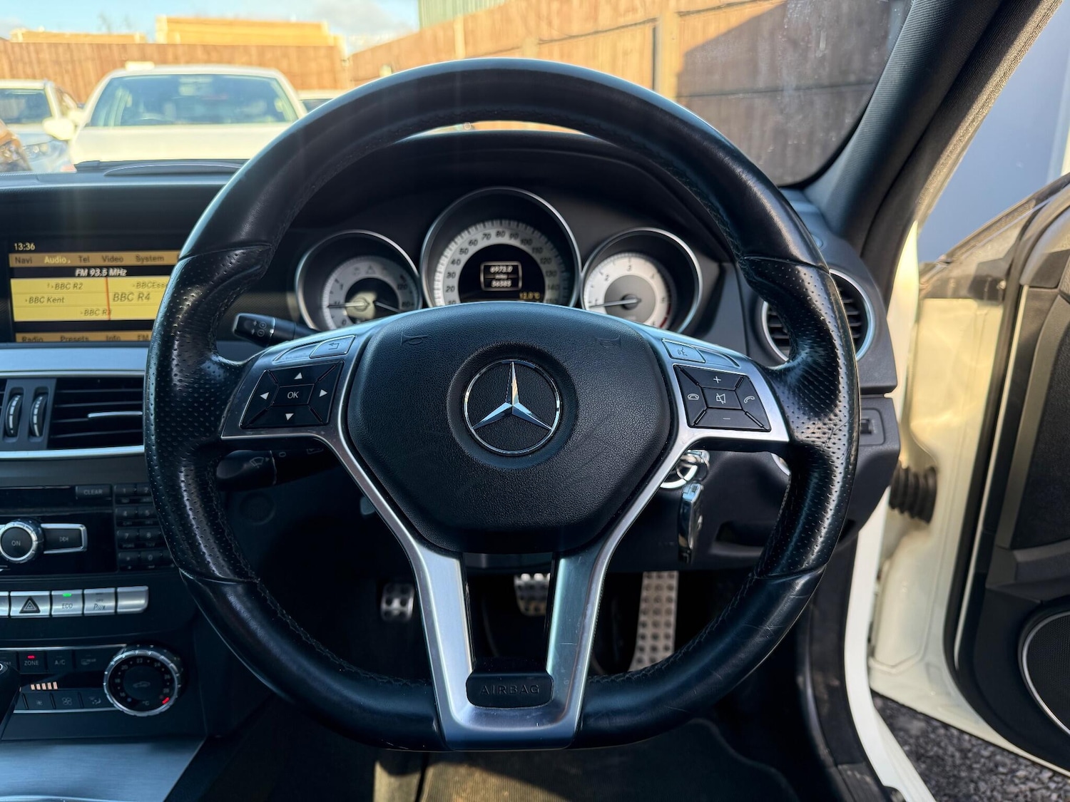 Used Mercedes-Benz C Class 2012 for sale - 77081289: Photo 28