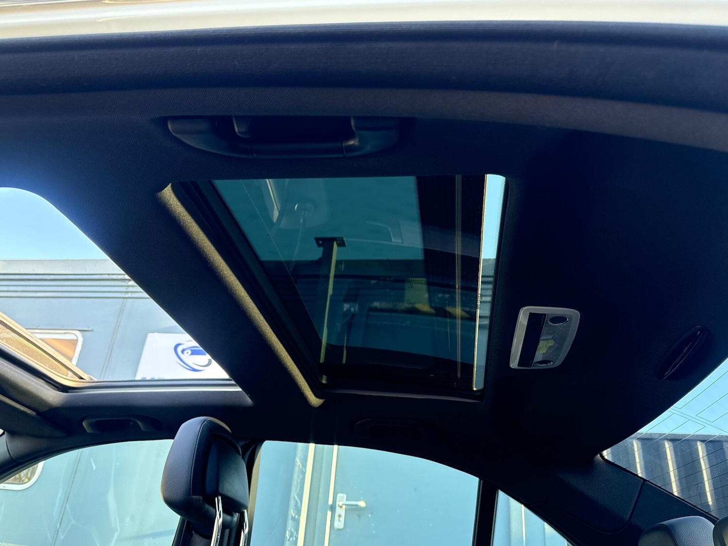 Used Mercedes-Benz C Class 2012 for sale - 77081289: Photo 48