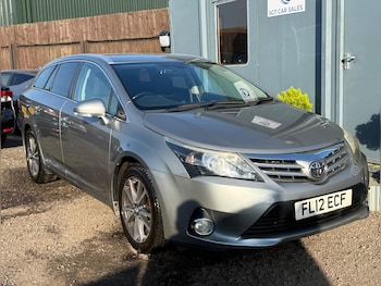 Toyota Avensis feature image