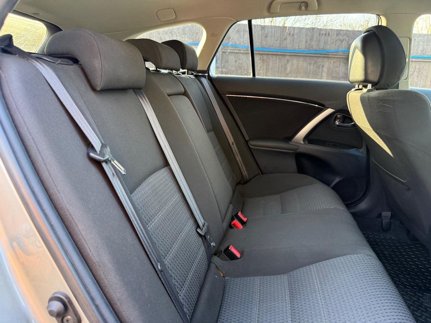 Used Toyota Avensis 2012 for sale - 77737349: Photo 31