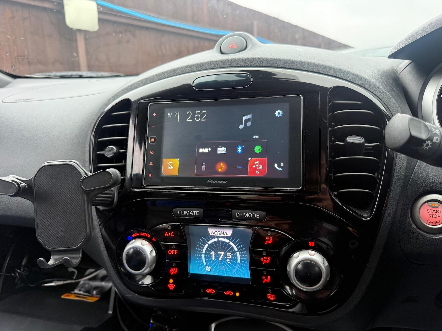 Used Nissan Juke 2013 for sale - 77455592: Photo 16