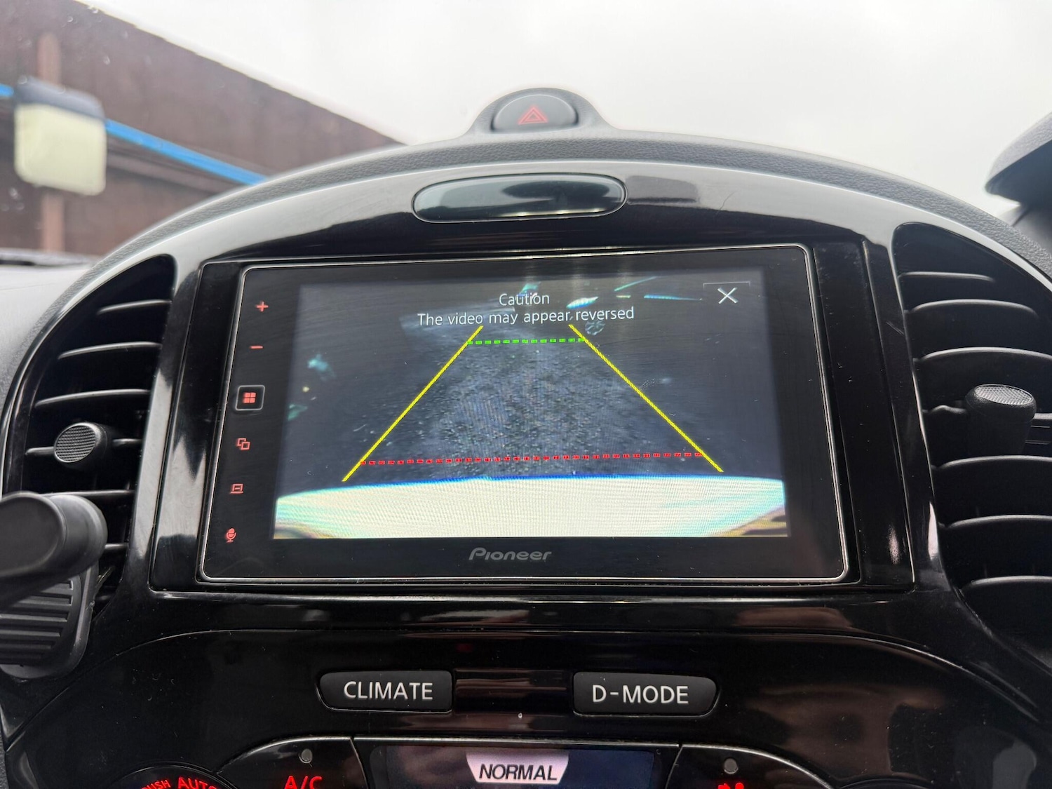 Used Nissan Juke 2013 for sale - 77455592: Photo 17