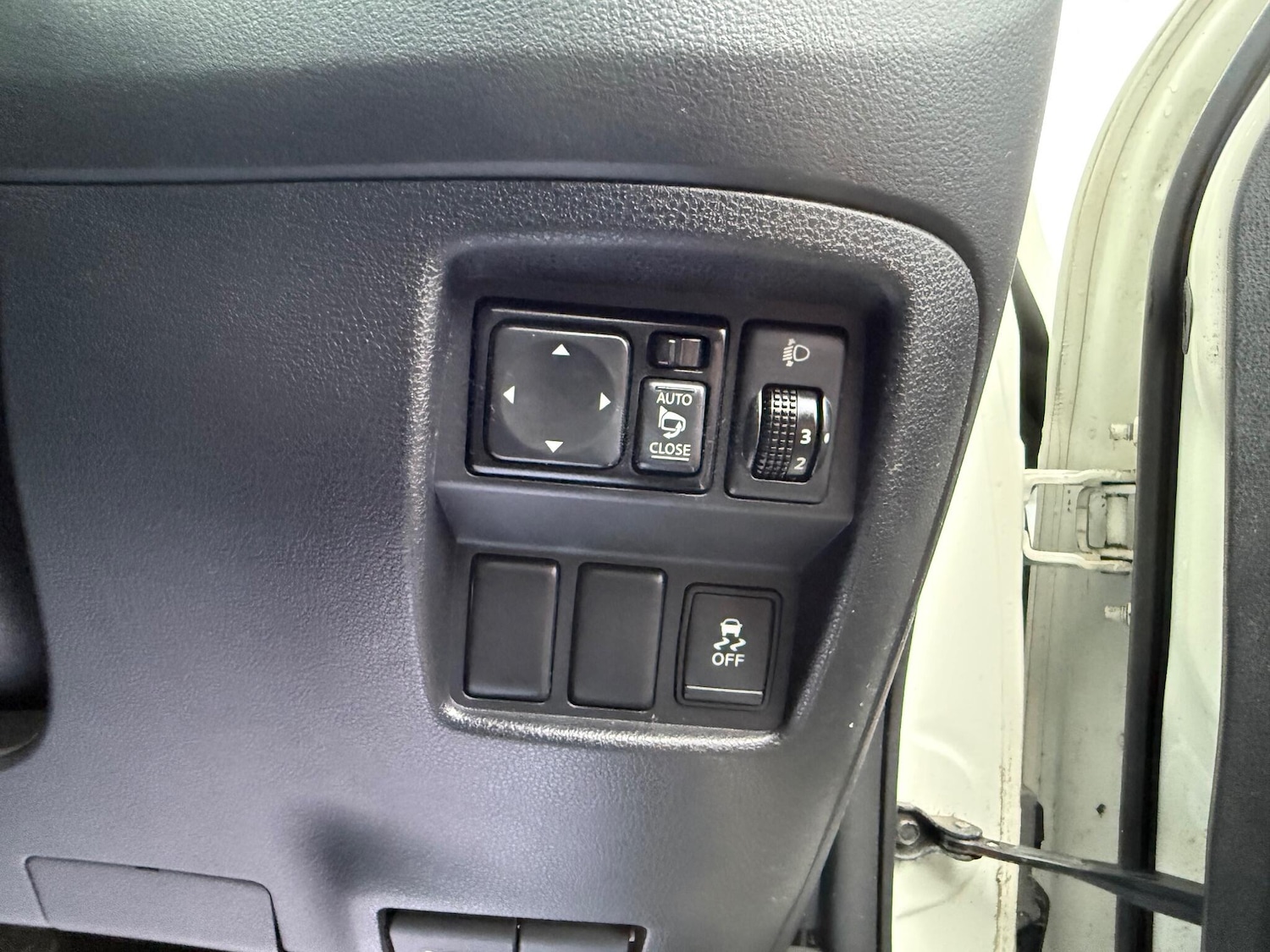 Used Nissan Juke 2013 for sale - 77455592: Photo 27