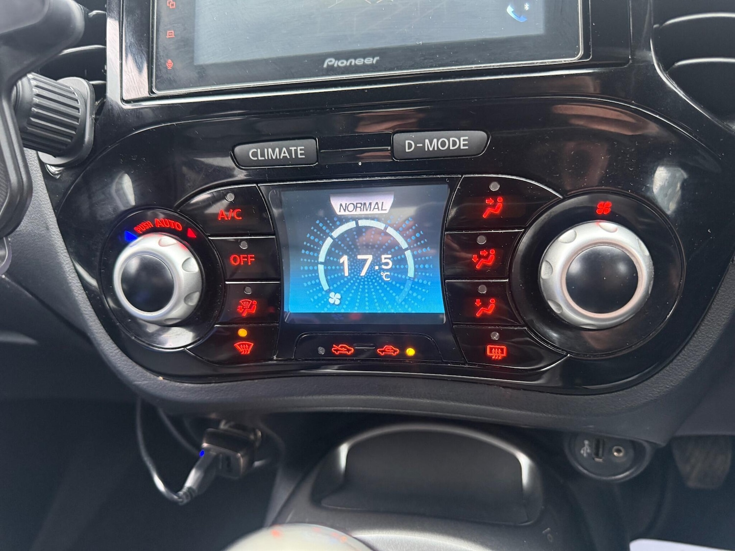 Used Nissan Juke 2013 for sale - 77455592: Photo 35