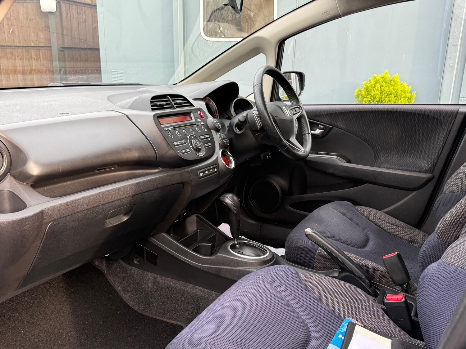 Used Honda Jazz 2013 for sale - 77586200: Photo 21