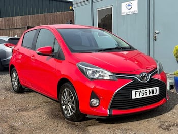 Used Toyota Yaris 2016 for sale - 79765521: Photo