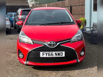 Used Toyota Yaris 2016 for sale - 79765521: Photo