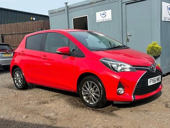 Used Toyota Yaris 2016 for sale - 79765521: Photo