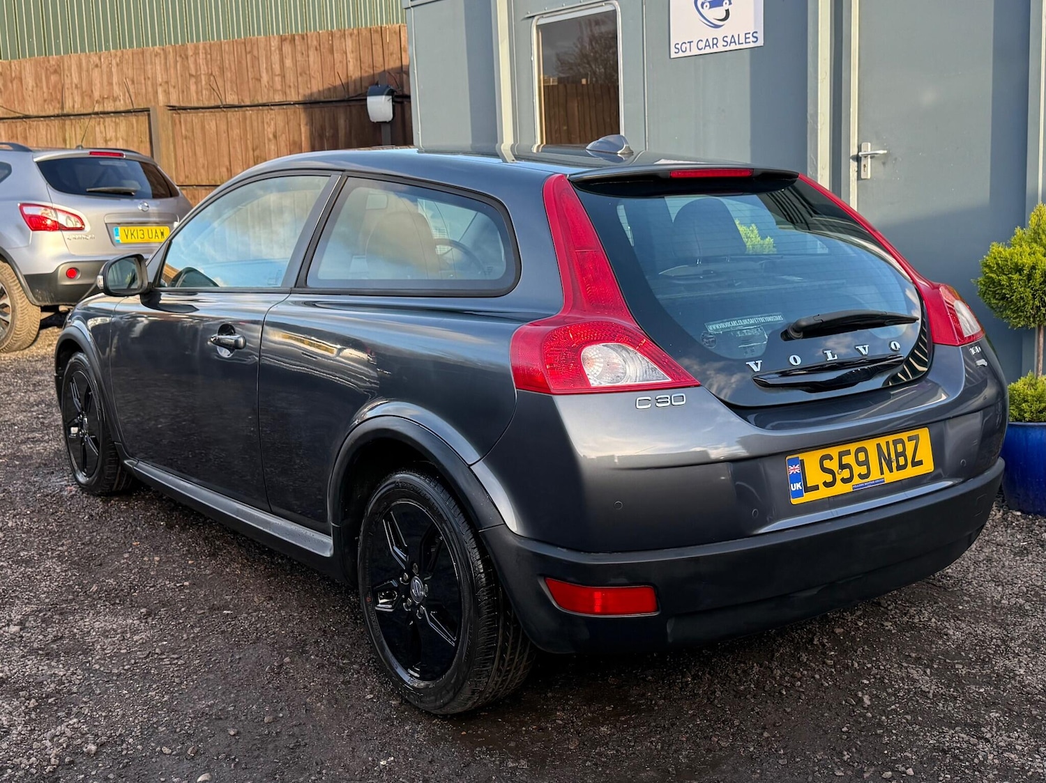 Used Volvo C30 2009 for sale - 77230075: Photo 13