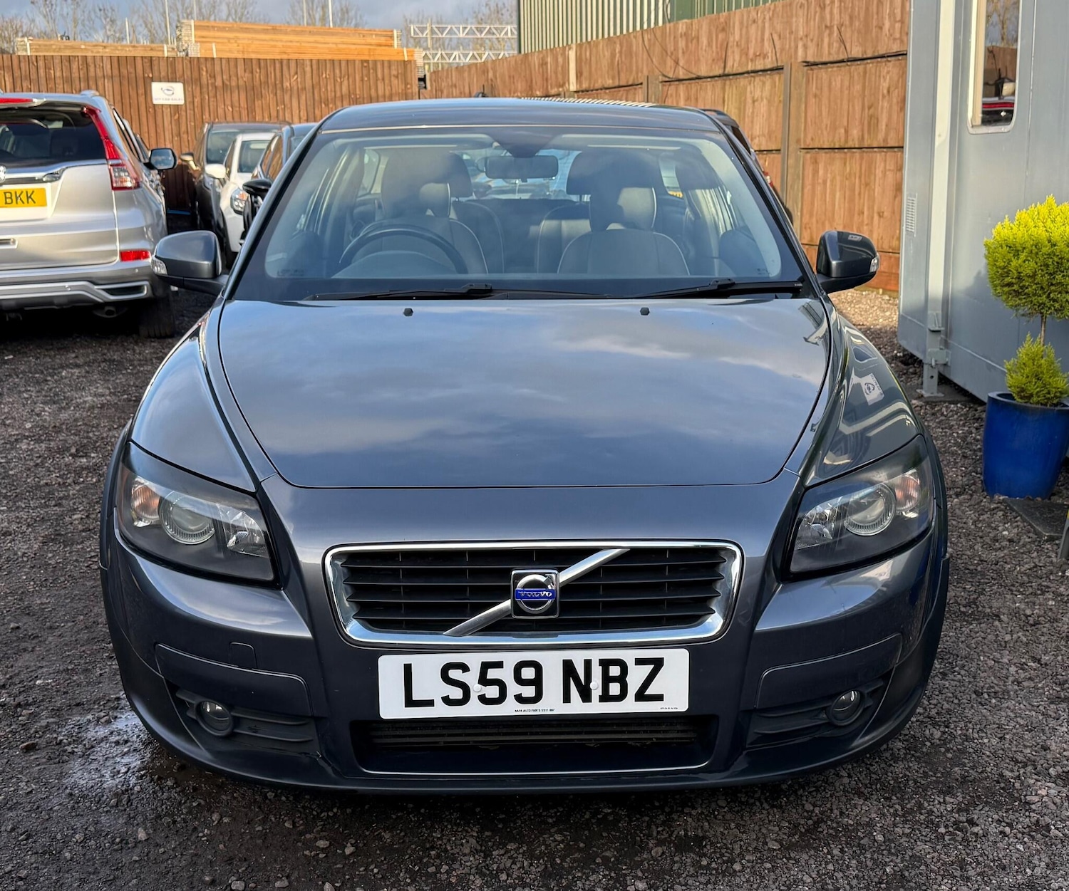Used Volvo C30 2009 for sale - 77230075: Photo 3
