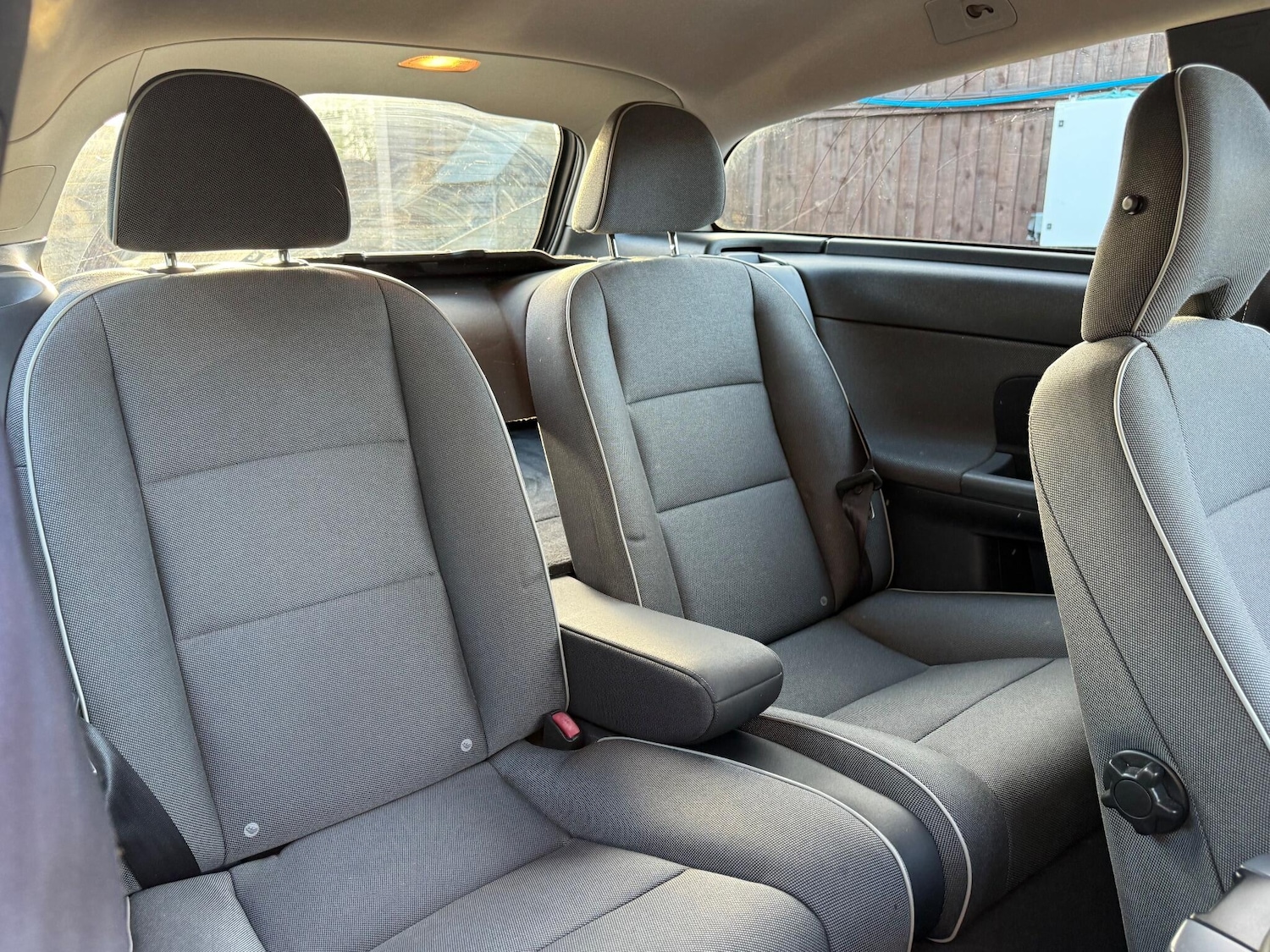 Used Volvo C30 2009 for sale - 77230075: Photo 30