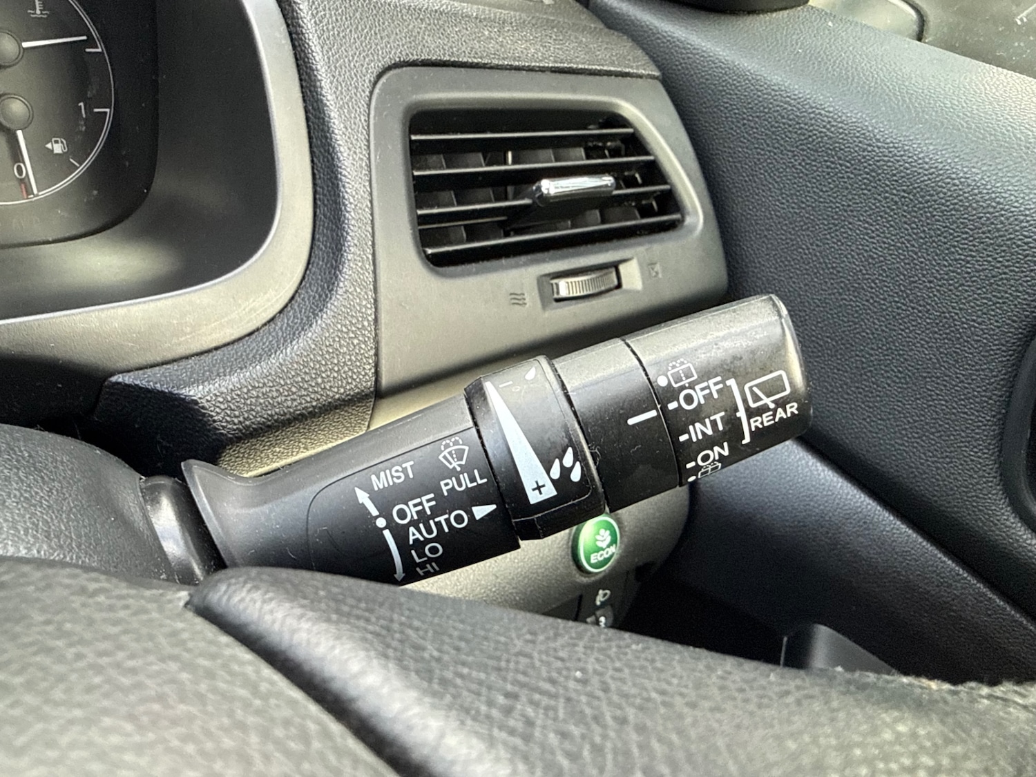 Used Honda CR-V 2015 for sale - 76860097: Photo 26