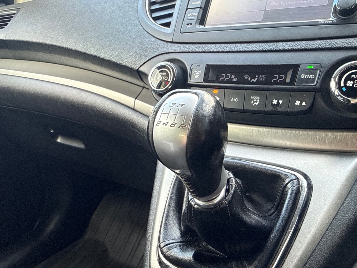 Used Honda CR-V 2015 for sale - 76860097: Photo 34