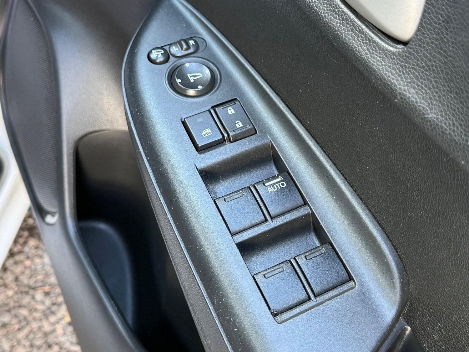 Used Honda Jazz 2015 for sale - 76521952: Photo 27