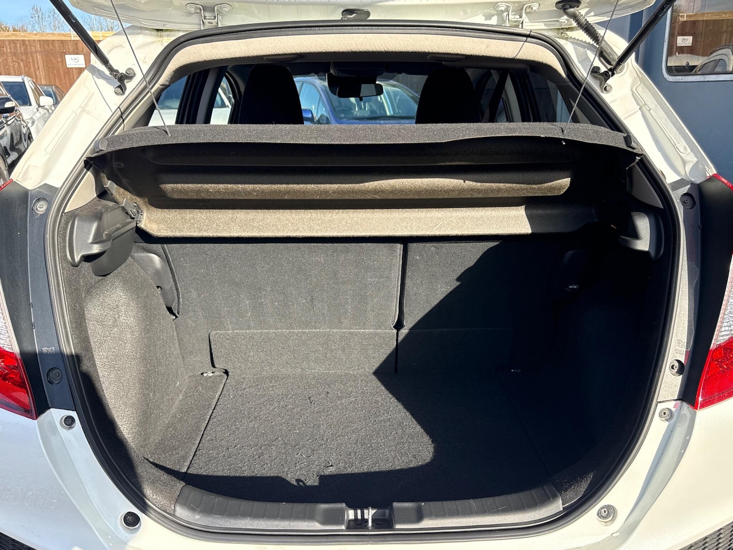 Used Honda Jazz 2015 for sale - 76521952: Photo 46