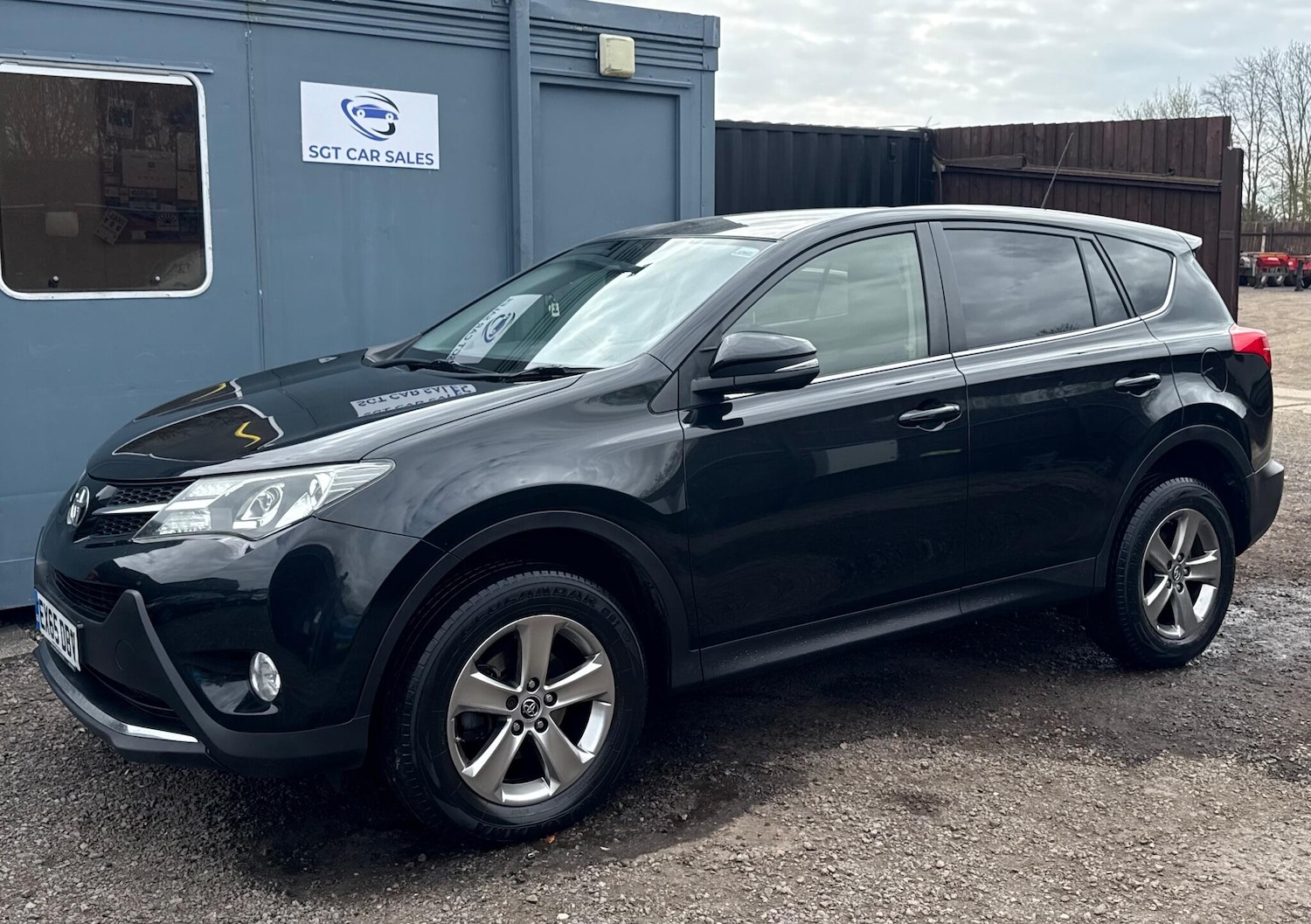Used Toyota RAV4 2015 for sale - 78101078: Photo 11