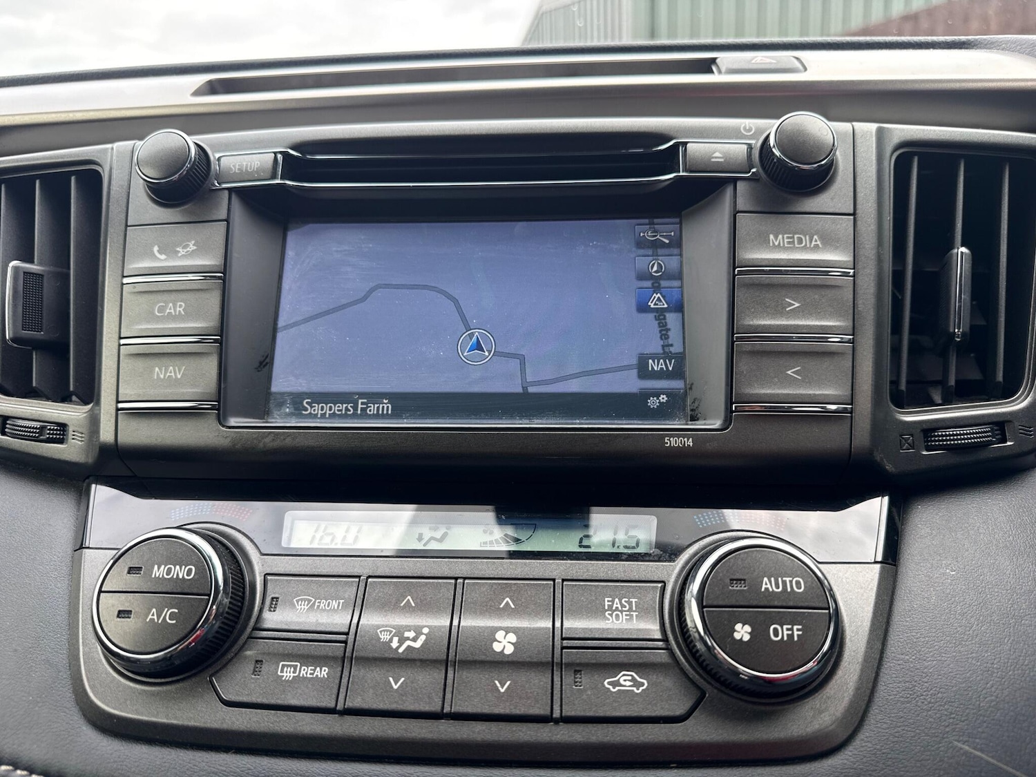 Used Toyota RAV4 2015 for sale - 78101078: Photo 21