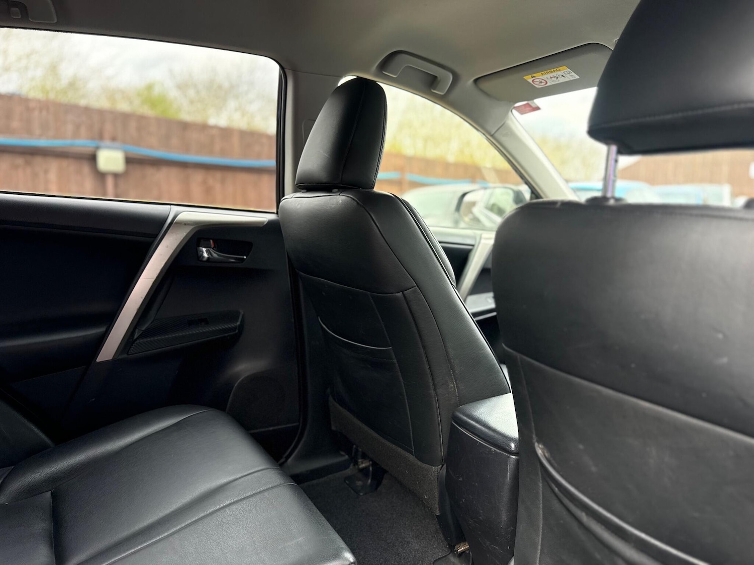 Used Toyota RAV4 2015 for sale - 78101078: Photo 33