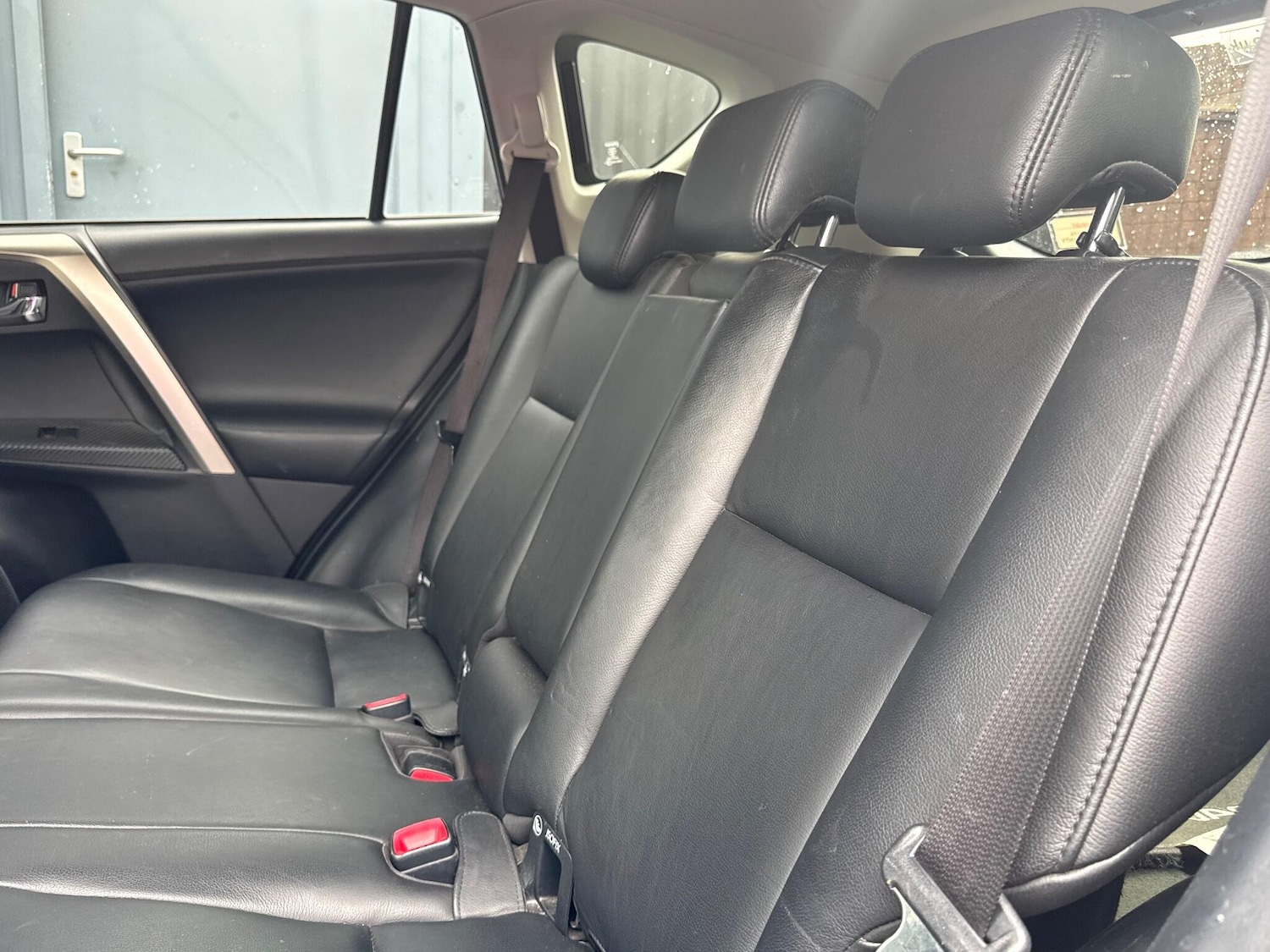 Used Toyota RAV4 2015 for sale - 78101078: Photo 36