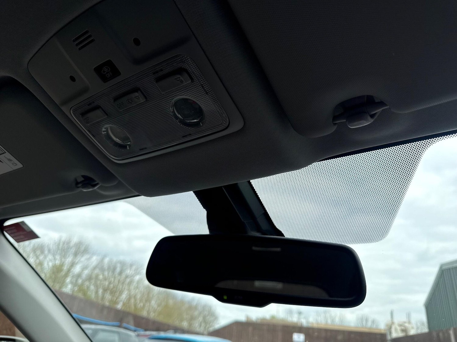 Used Toyota RAV4 2015 for sale - 78101078: Photo 38