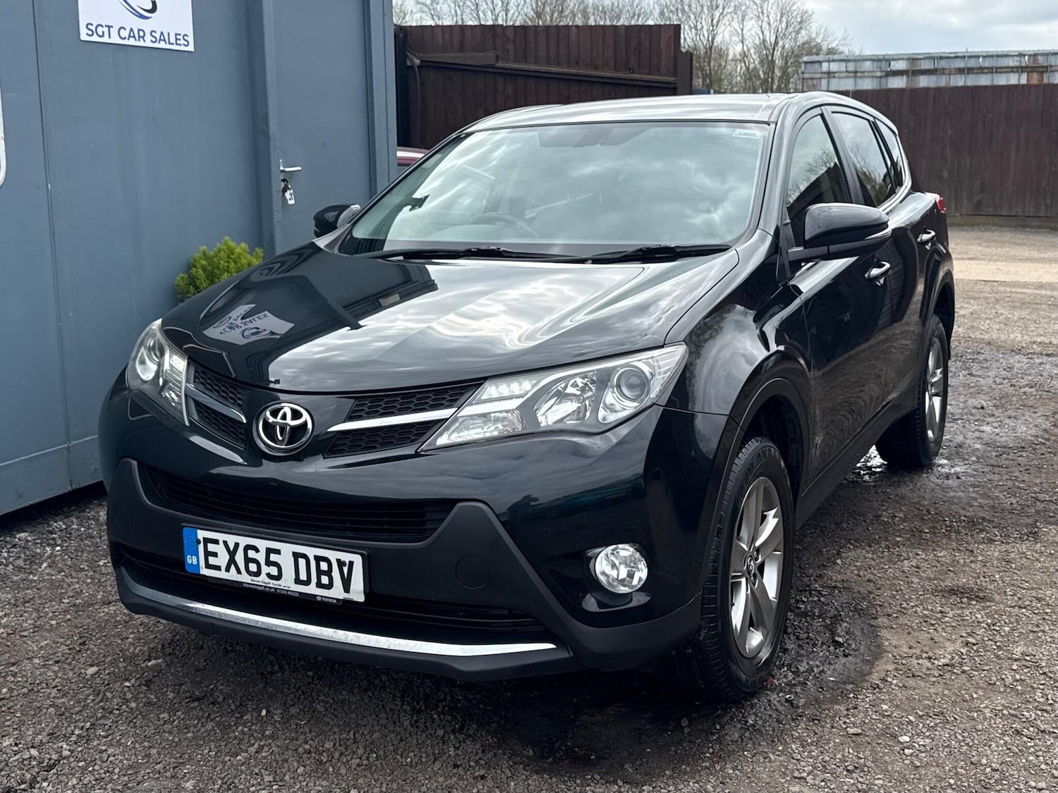 Used Toyota RAV4 2015 for sale - 78101078: Photo 9