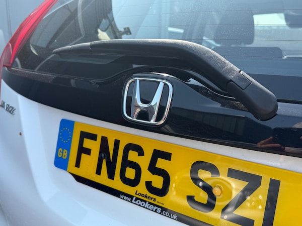 Used Honda Jazz 2015 for sale - 75506819: Photo 17