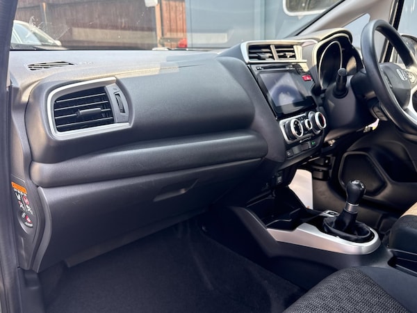Used Honda Jazz 2015 for sale - 75506819: Photo 23