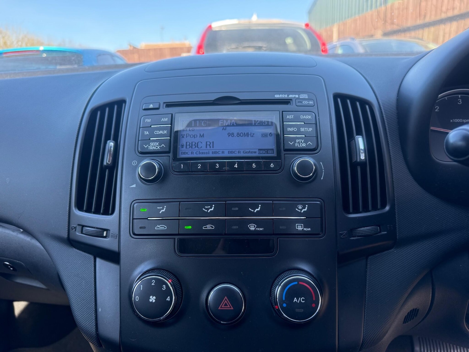 Used Hyundai i30 2011 for sale - 77994281: Photo 19