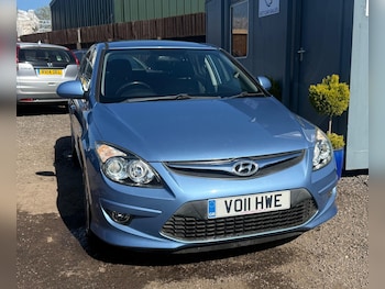 Used Hyundai i30 2011 for sale - 77994281: Photo