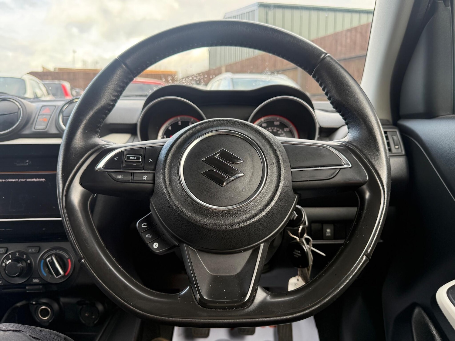 Used Suzuki Swift 2017 for sale - 77525099: Photo 24