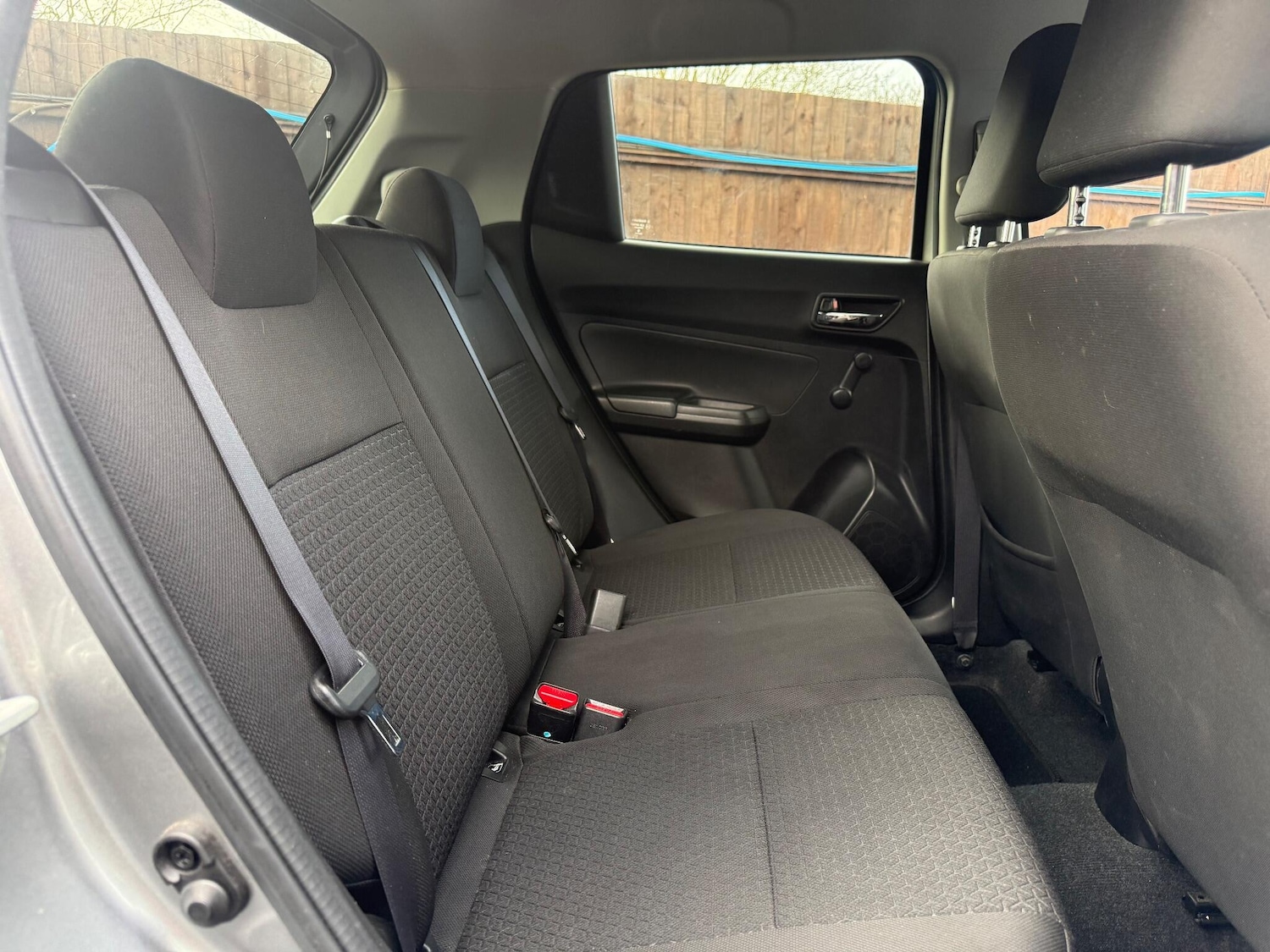 Used Suzuki Swift 2017 for sale - 77525099: Photo 35