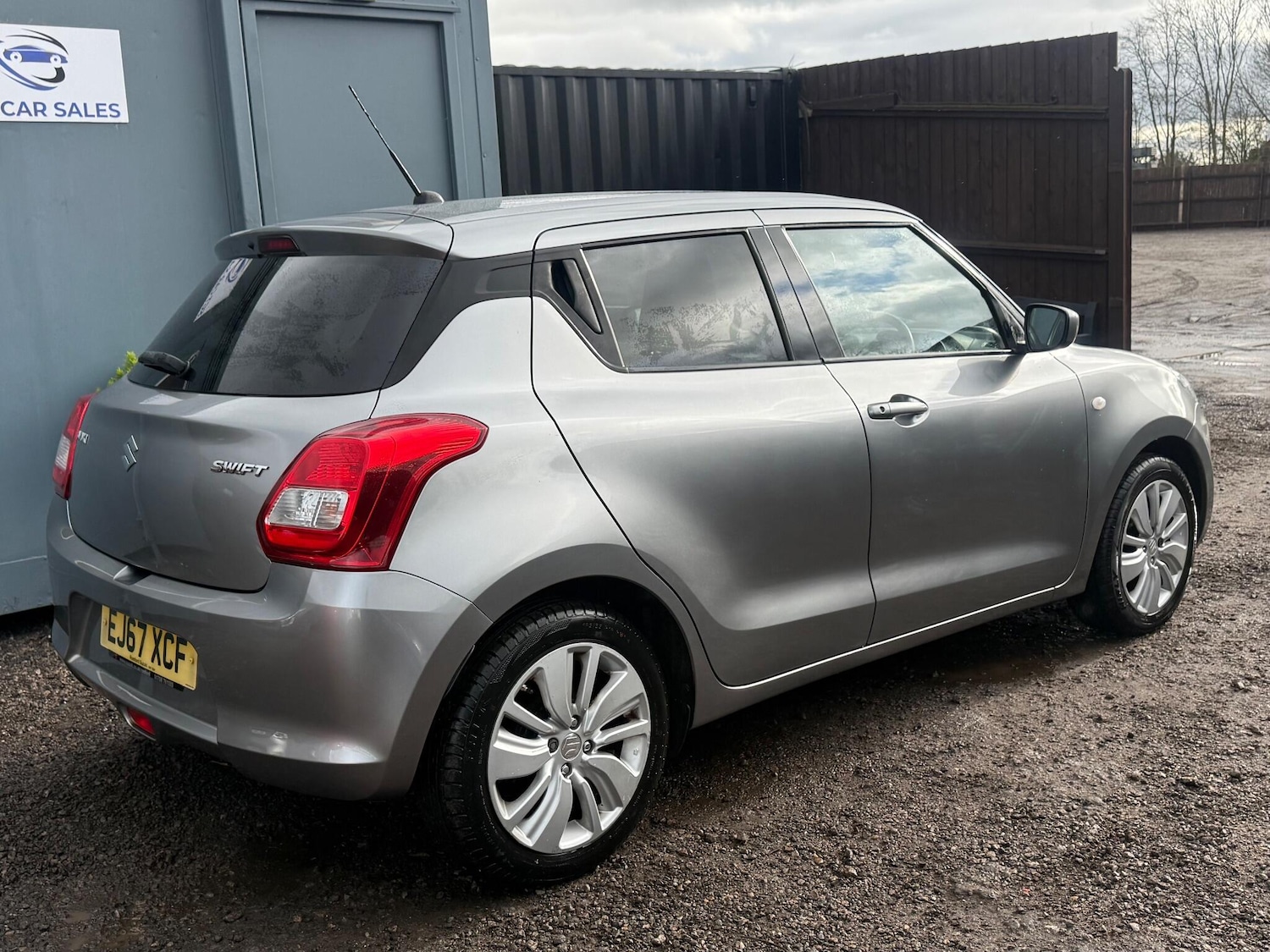 Used Suzuki Swift 2017 for sale - 77525099: Photo 6