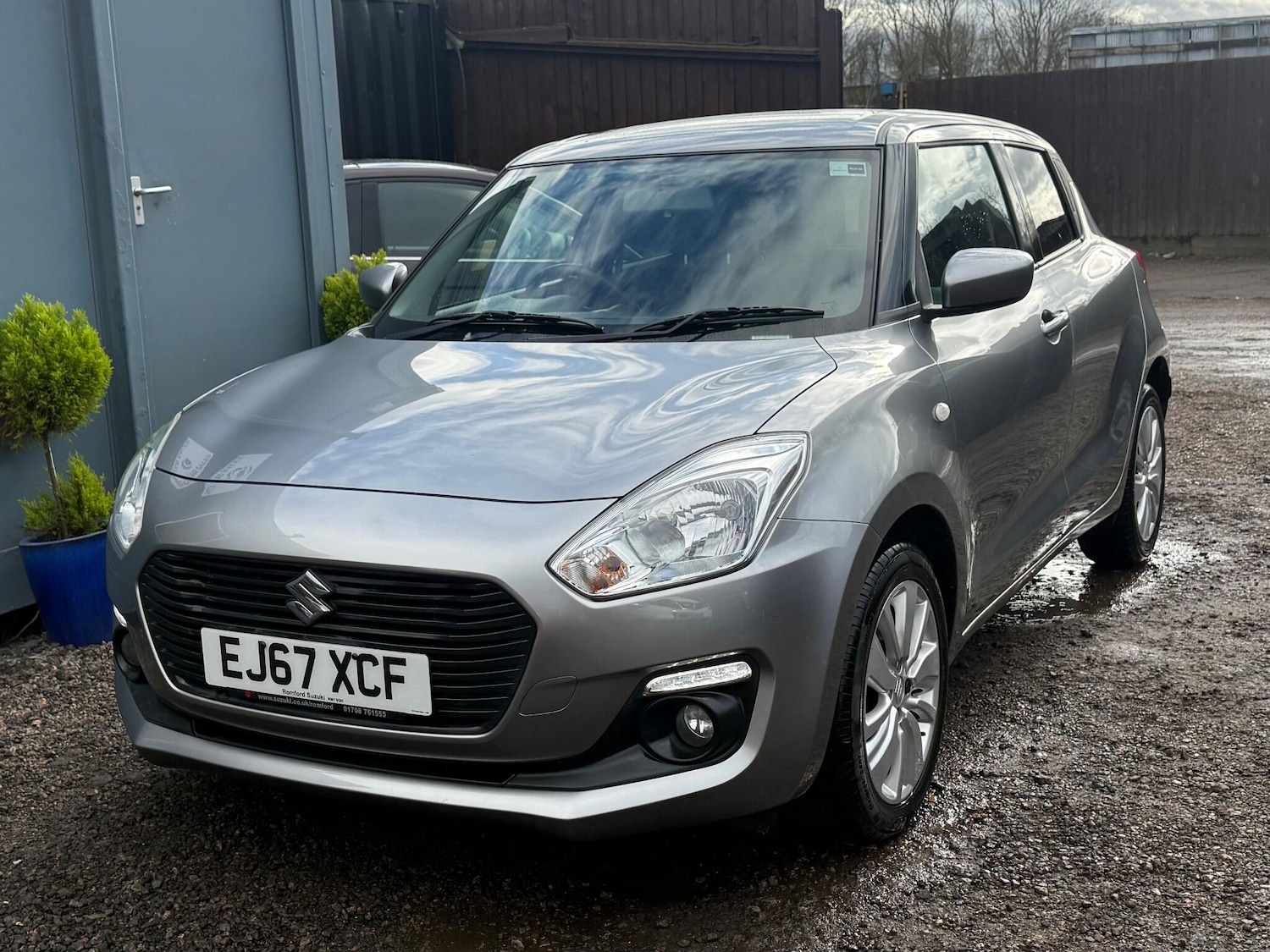 Used Suzuki Swift 2017 for sale - 77525099: Photo 9