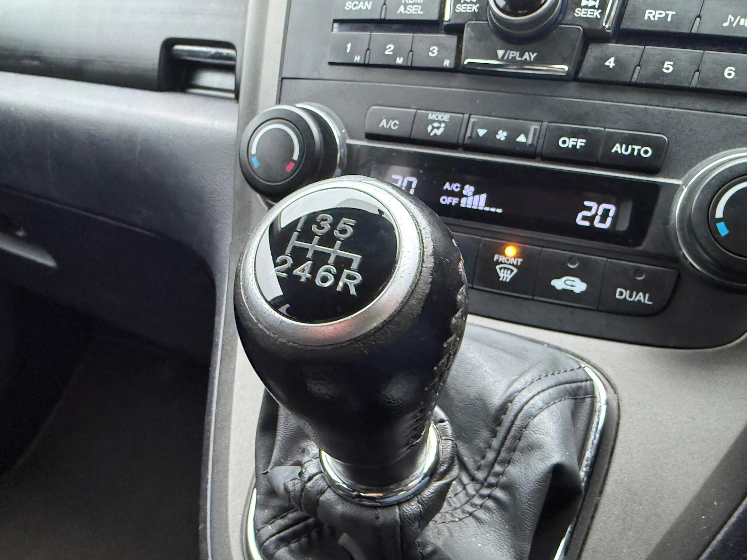 Used Honda CR-V 2011 for sale - 77330345: Photo 31