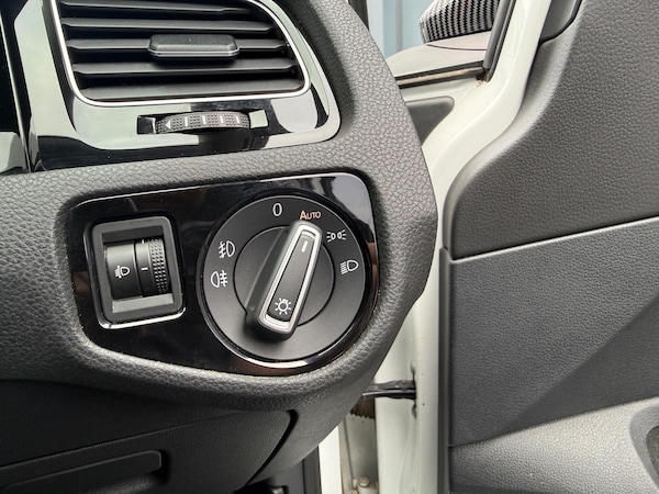 Used Volkswagen Golf 2013 for sale - 76260426: Photo 27