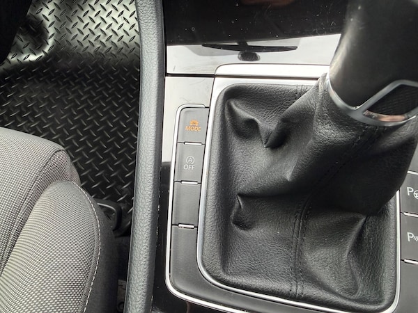 Used Volkswagen Golf 2013 for sale - 76260426: Photo 33