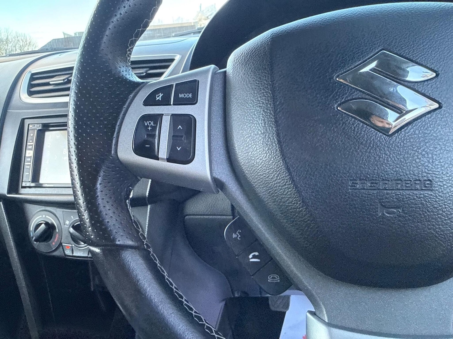 Used Suzuki Swift for sale - 77823535: Photo 28