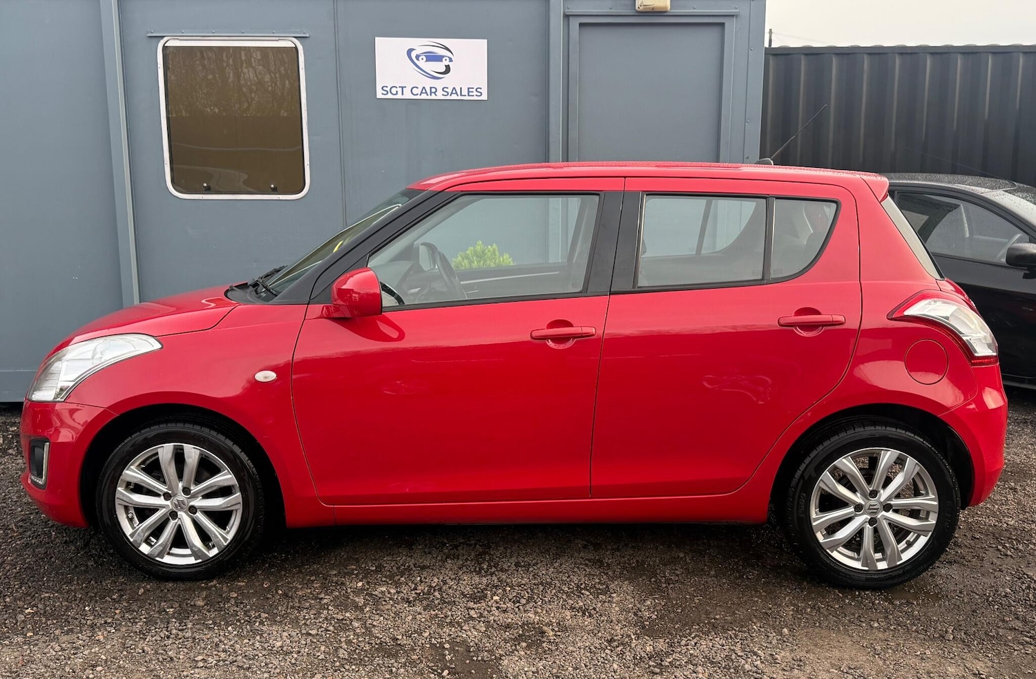 Used Suzuki Swift 2015 for sale - 76484480: Photo 11