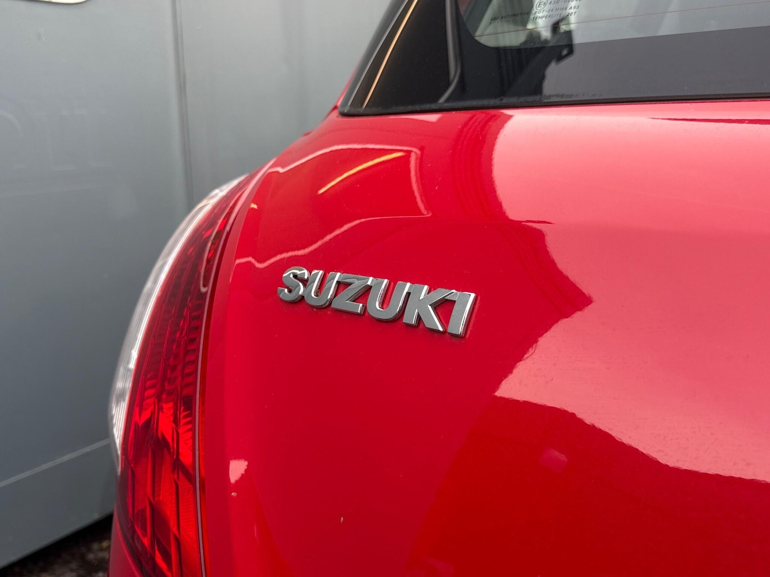 Used Suzuki Swift 2015 for sale - 76484480: Photo 17