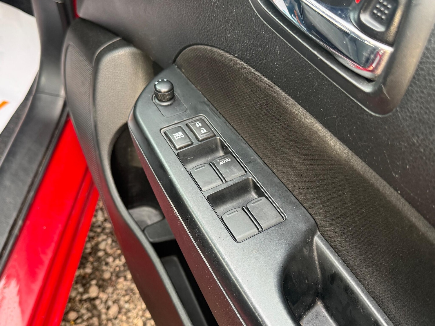 Used Suzuki Swift 2015 for sale - 76484480: Photo 22