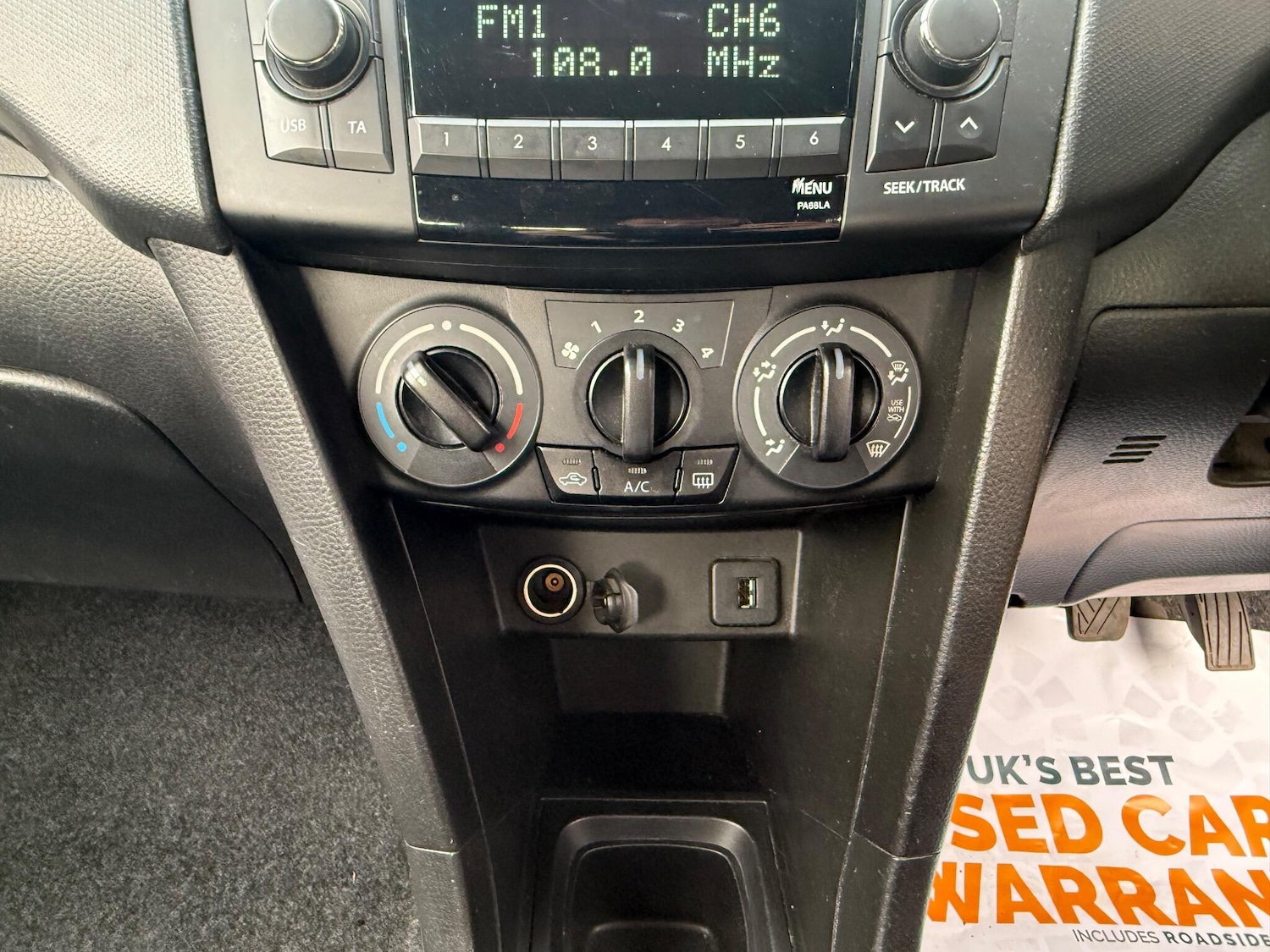 Used Suzuki Swift 2015 for sale - 76484480: Photo 24