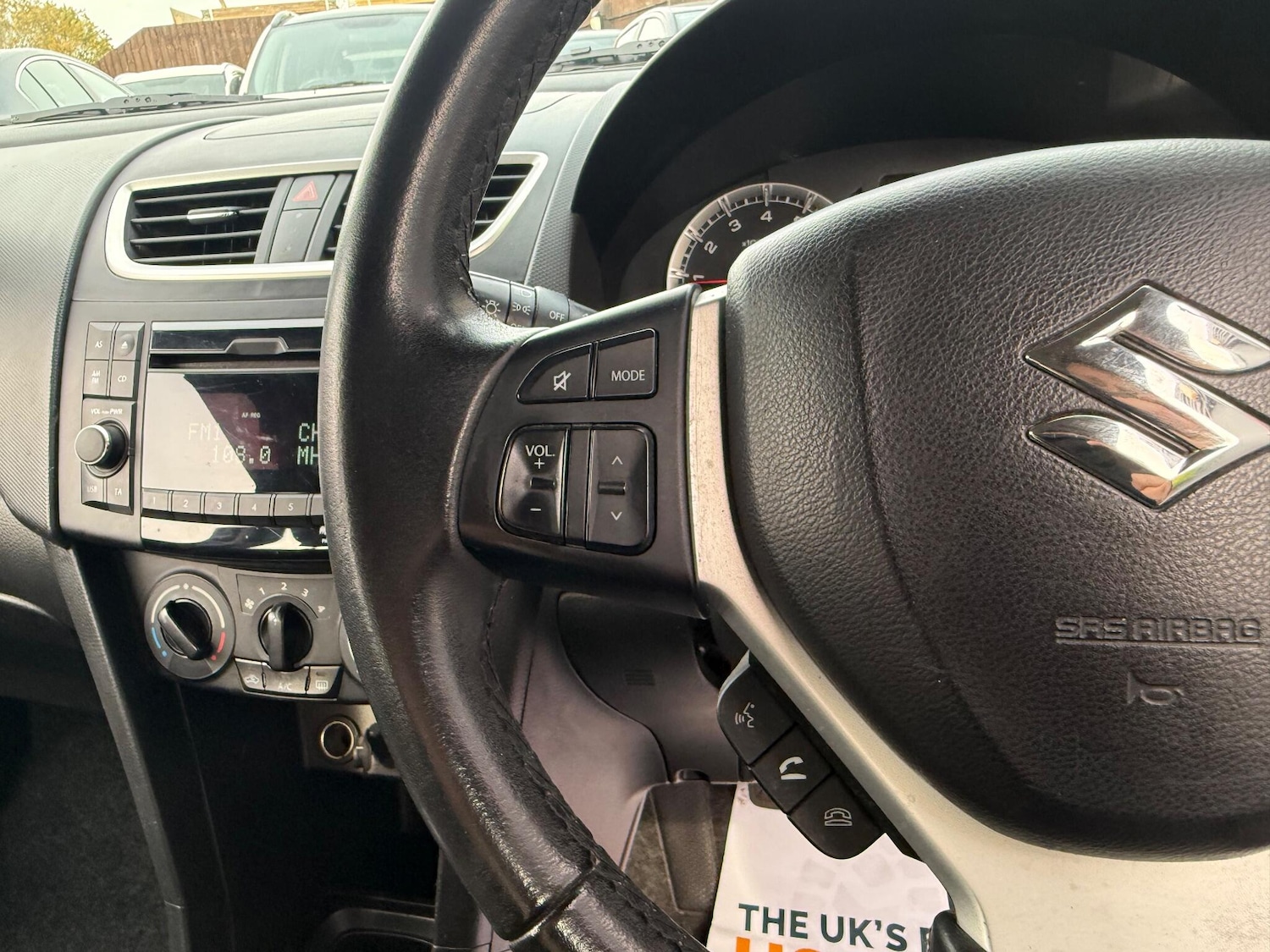 Used Suzuki Swift 2015 for sale - 76484480: Photo 25