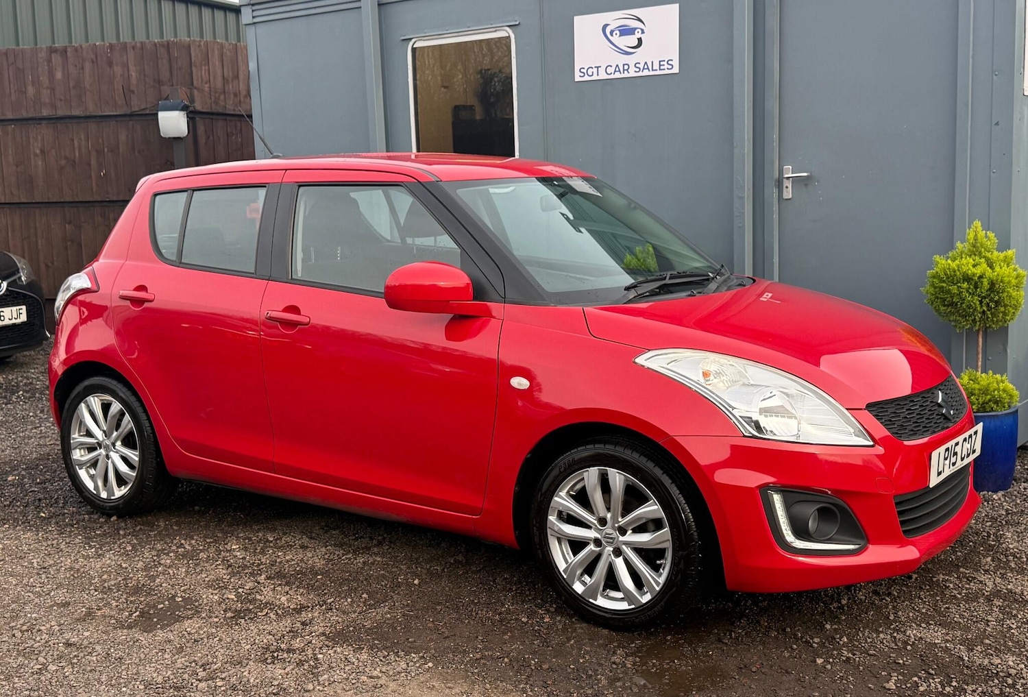 Used Suzuki Swift 2015 for sale - 76484480: Photo 3