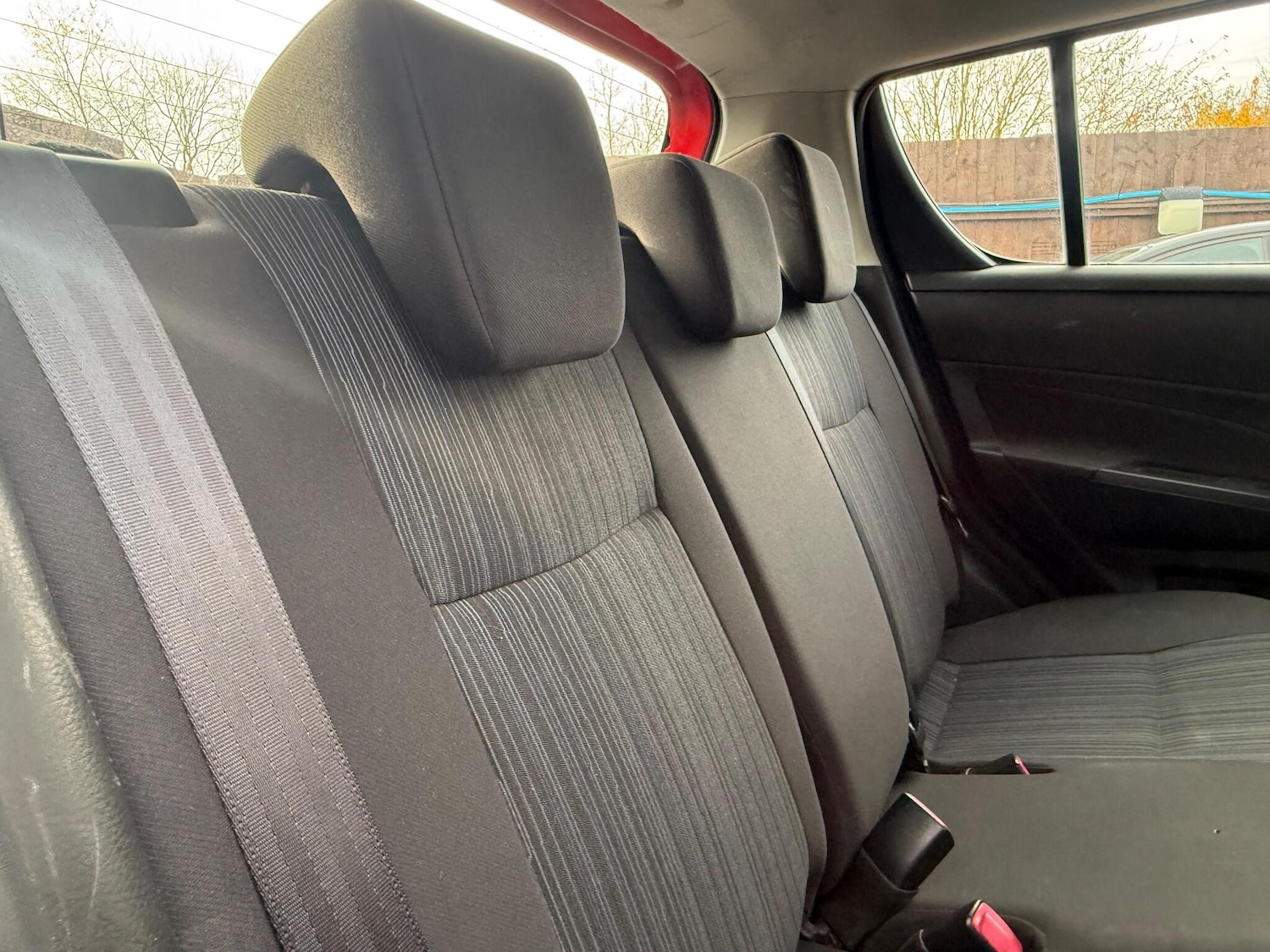 Used Suzuki Swift 2015 for sale - 76484480: Photo 32