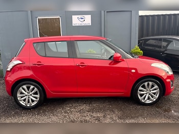Used Suzuki Swift 2015 for sale - 76484480: Photo