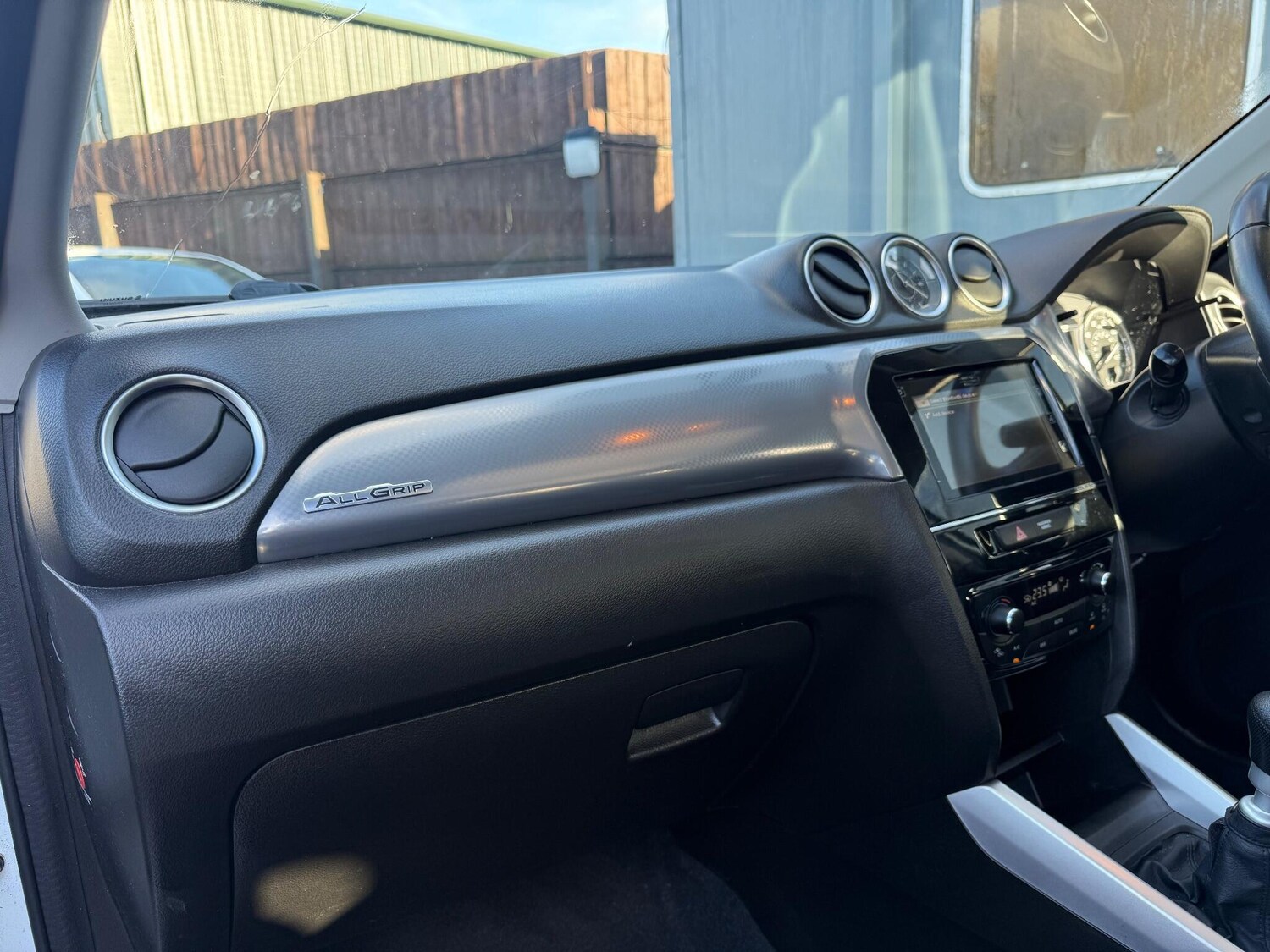 Used Suzuki Vitara 2015 for sale - 76913210: Photo 48