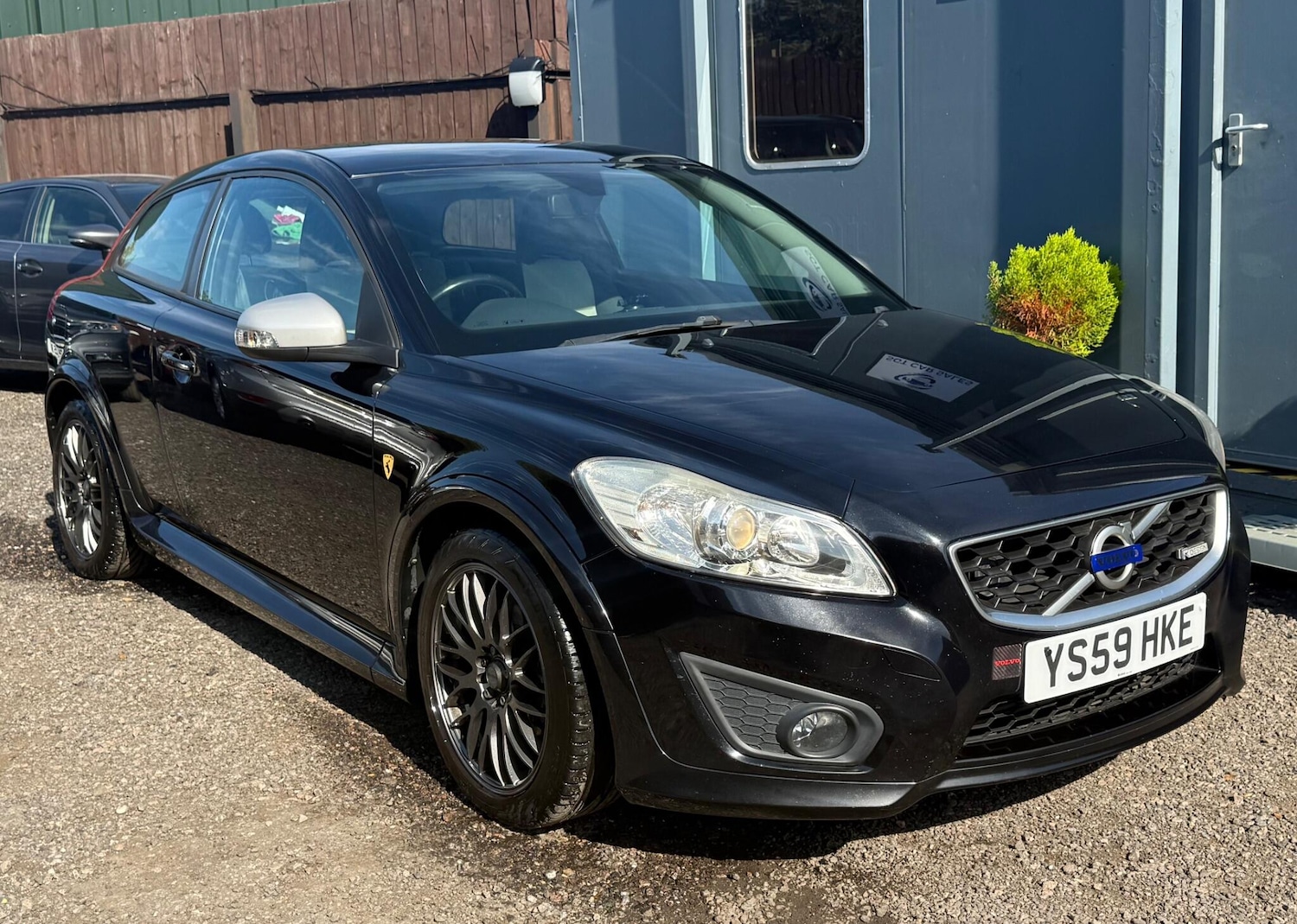 Used Volvo C30 2010 for sale - 76012780: Photo 1