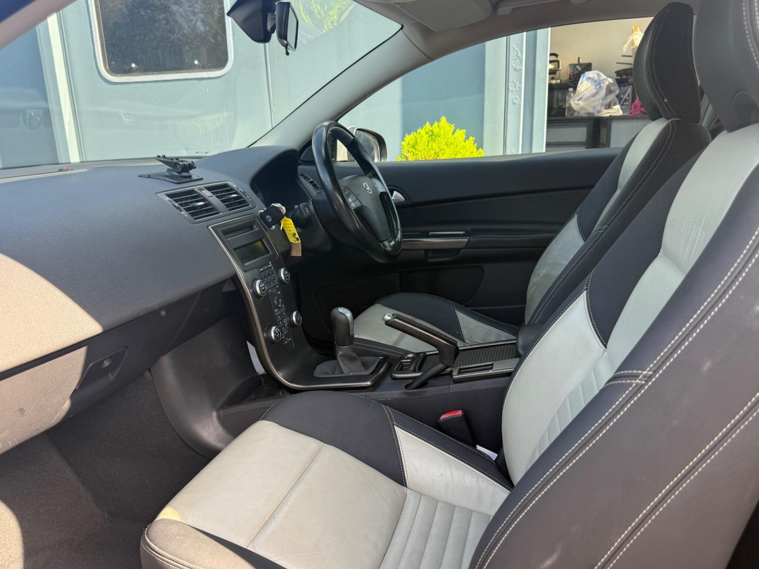 Used Volvo C30 2010 for sale - 76012780: Photo 39